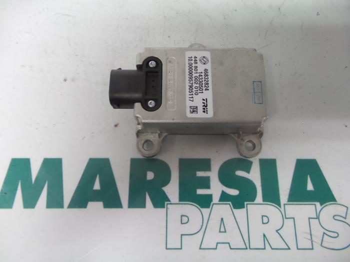 Gebruikte Computer Diversen Alfa Romeo 159 (939AX) 1.9 JTDm 16V Prijs € 75,00 Margeregeling aangeboden door Maresia Parts