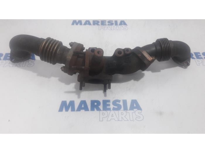 Gebruikte Spruitstuk Inlaat Renault Vel Satis (BJ) 3.0 dCi V6 24V Prijs € 75,00 Margeregeling aangeboden door Maresia Parts