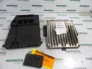 Gebruikte Computer Motormanagement Renault Scénic II (JM) 1.5 dCi 85 Prijs € 324,99 Margeregeling aangeboden door Maresia Parts