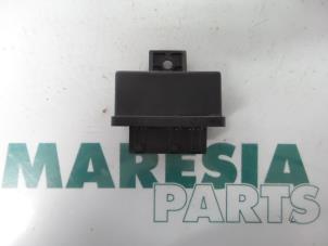 Gebruikte Relais Citroen C2 (JM) 1.1 Prijs € 15,00 Margeregeling aangeboden door Maresia Parts