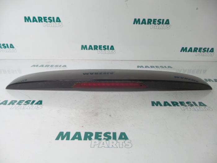 Spoiler van een Peugeot 206 SW (2E/K) 1.6 16V 2002