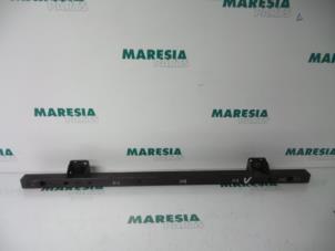 Gebruikte Radiateurbalk Fiat Doblo (263) 1.3 D Multijet Prijs € 42,35 Inclusief btw aangeboden door Maresia Parts