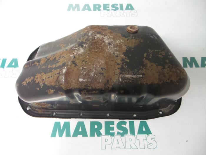 Gebruikte Carterpan Renault Twingo (C06) 1.2 Prijs € 35,00 Margeregeling aangeboden door Maresia Parts