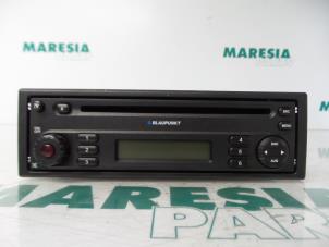Gebruikte Radio CD Speler Dacia Logan (LS) 1.6 16V Prijs € 157,50 Margeregeling aangeboden door Maresia Parts