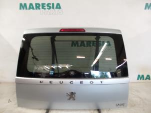 Gebruikte Achterklep Peugeot 1007 (KM) 1.4 Prijs € 131,25 Margeregeling aangeboden door Maresia Parts