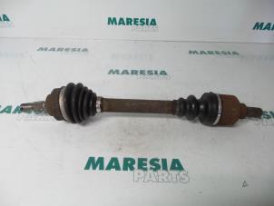 Gebruikte Cardanas links-voor (VWA) Peugeot 307 SW (3H) 2.0 16V Prijs € 75,00 Margeregeling aangeboden door Maresia Parts