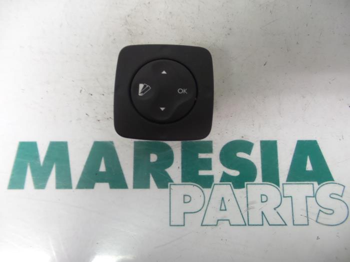 RENAULT Scenic 3 generation (2009-2015) Navigation Control Switch 283950001R 19494747