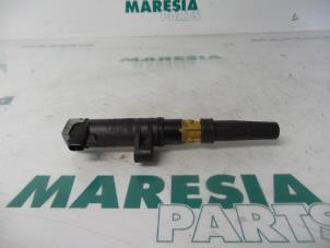 Gebruikte Bobine Renault Laguna II Grandtour (KG) 2.0 16V Prijs € 10,00 Margeregeling aangeboden door Maresia Parts