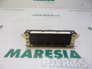 Gebruikte Display Interieur Peugeot Partner (GC/GF/GG/GJ/GK) 1.6 HDI 90 16V Prijs € 36,30 Inclusief btw aangeboden door Maresia Parts