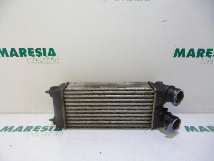 Gebruikte Intercooler Peugeot Partner (GC/GF/GG/GJ/GK) 1.6 HDI 90 16V Prijs € 42,35 Inclusief btw aangeboden door Maresia Parts