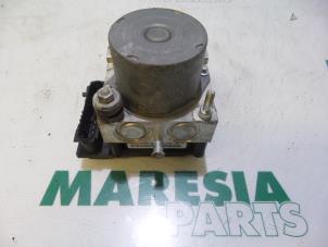 Gebruikte ABS Pomp Peugeot 107 1.0 12V Prijs € 25,00 Margeregeling aangeboden door Maresia Parts
