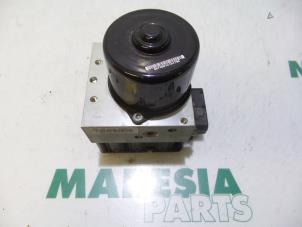 Gebruikte ABS Pomp Peugeot 206 (2A/C/H/J/S) 2.0 GTI 16V Prijs € 75,00 Margeregeling aangeboden door Maresia Parts