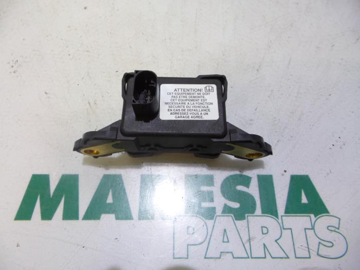 Gebruikte Esp computer Renault Espace (JK) 2.0 16V Turbo Prijs € 105,00 Margeregeling aangeboden door Maresia Parts