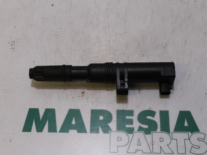 Gebruikte Bobine Renault Scénic II (JM) 1.6 16V Prijs € 10,00 Margeregeling aangeboden door Maresia Parts