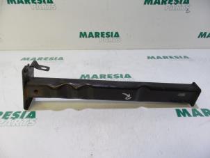 Gebruikte Subframe Citroen C4 Berline (LC) 1.6 HDi 16V Prijs € 30,00 Margeregeling aangeboden door Maresia Parts