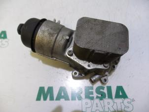 Gebruikte Oliefilterhouder Peugeot Expert (G9) 1.6 HDi 90 Prijs € 72,60 Inclusief btw aangeboden door Maresia Parts