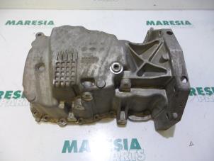 Gebruikte Carterpan Renault Megane III Grandtour (KZ) 1.5 dCi 110 Prijs € 40,00 Margeregeling aangeboden door Maresia Parts