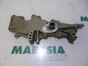 Gebruikte Kleppendeksel Renault Scénic I (JA) 1.6 16V Prijs € 20,00 Margeregeling aangeboden door Maresia Parts