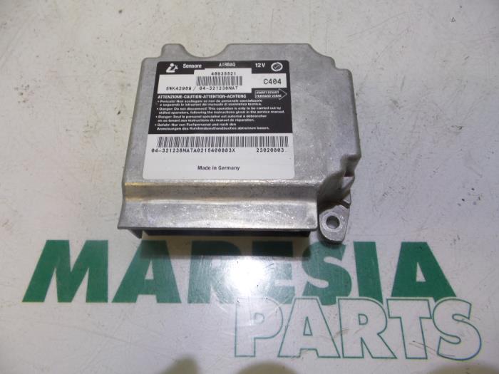 Gebruikte Module Airbag Fiat Stilo (192A/B) 1.2 16V 3-Drs. Prijs € 100,00 Margeregeling aangeboden door Maresia Parts