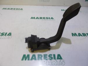 Gebruikte Gaspedaalpositie Sensor Fiat Punto II (188) 1.2 16V 3-Drs. Prijs € 20,00 Margeregeling aangeboden door Maresia Parts