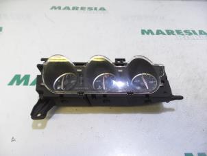 Gebruikte Display Interieur Alfa Romeo 159 Sportwagon (939BX) 1.9 JTDm Prijs € 50,00 Margeregeling aangeboden door Maresia Parts