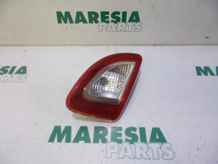 RENAULT Twingo 2 generation (2007-2014) Rear Right Taillight Lamp 265503882R 19464970