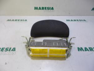 Gebruikte Airbag rechts (Dashboard) Alfa Romeo GT (937) 2.0 JTS 16V Prijs € 50,00 Margeregeling aangeboden door Maresia Parts