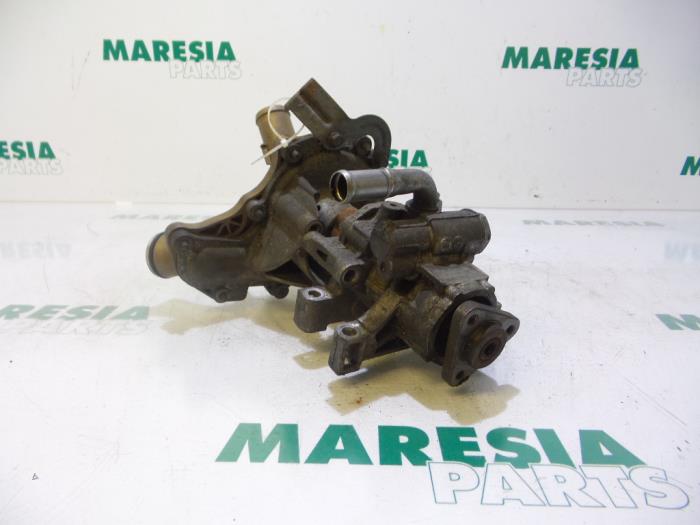 Gebruikte Pomp Servo Peugeot Boxer (U9) 2.2 HDi 120 Euro 4 Prijs € 127,05 Inclusief btw aangeboden door Maresia Parts