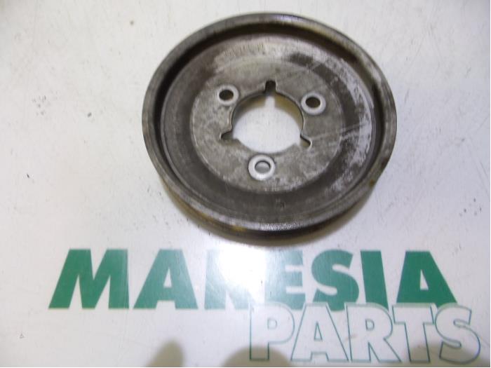 Gebruikte Poelie Krukas Citroen C2 (JM) 1.1 Prijs € 25,00 Margeregeling aangeboden door Maresia Parts