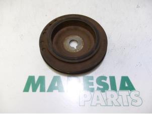 Gebruikte Krukas Poelie Renault Clio II (BB/CB) 1.2 16V Prijs € 20,00 Margeregeling aangeboden door Maresia Parts