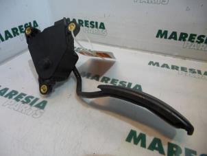 Gebruikte Sensor Gaspedaalpositie Renault Megane II Grandtour (KM) 1.5 dCi 105 Prijs € 35,00 Margeregeling aangeboden door Maresia Parts