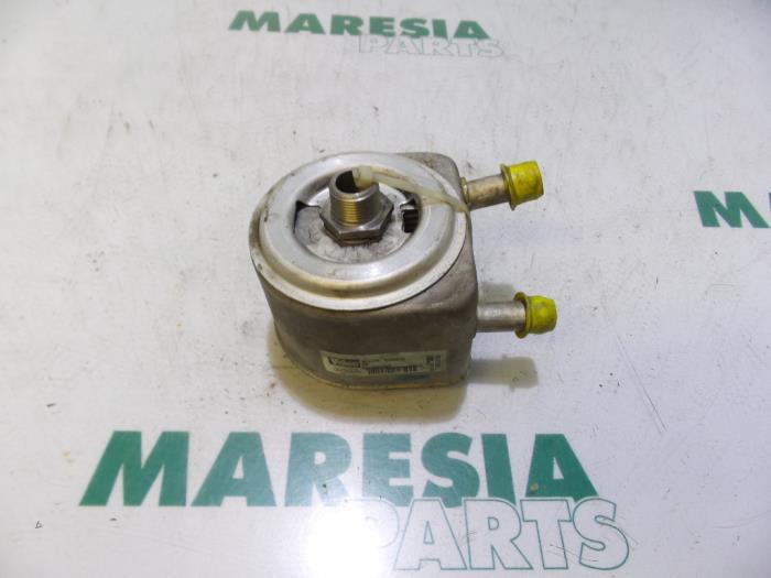 Gebruikte Oliekoeler Citroen Jumpy (BS/BT/BY/BZ) 2.0 HDi 90 Prijs € 35,00 Margeregeling aangeboden door Maresia Parts