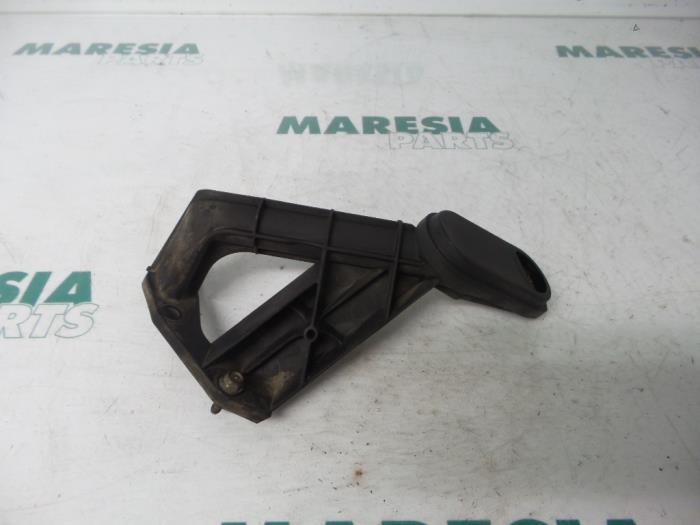 Gebruikte Oliepomp Citroen Xsara Picasso (CH) 1.8 16V Prijs € 25,00 Margeregeling aangeboden door Maresia Parts