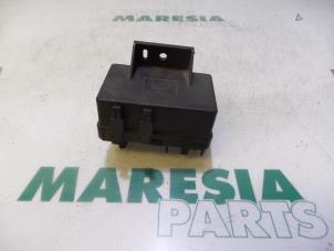 Gebruikte Relais Peugeot 607 (9D/U) 2.0 16V Prijs € 25,00 Margeregeling aangeboden door Maresia Parts