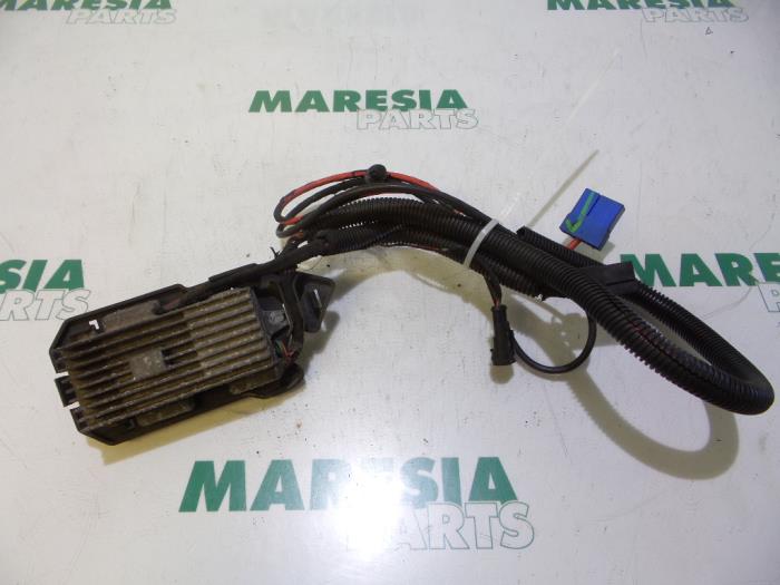 Gebruikte Computer Koeling Fiat Stilo (192A/B) 2.4 20V Abarth 3-Drs. Prijs € 50,00 Margeregeling aangeboden door Maresia Parts