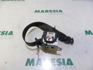 Gebruikte Veiligheidsgordel links-achter Fiat Punto Evo (199) 1.3 JTD Multijet Start&Stop 16V Prijs € 25,00 Margeregeling aangeboden door Maresia Parts
