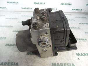 Gebruikte ABS Pomp Fiat Stilo (192A/B) 2.4 20V Abarth 3-Drs. Prijs € 75,00 Margeregeling aangeboden door Maresia Parts