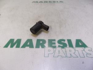 Gebruikte PDC Sensor Renault Laguna II (BG) 2.0 16V IDE Prijs € 35,00 Margeregeling aangeboden door Maresia Parts