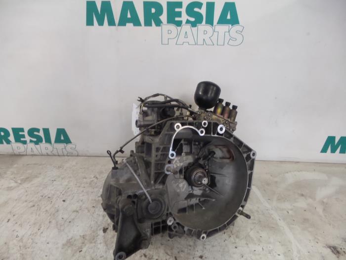 Gebruikte Automaatbak Fiat Stilo (192A/B) 2.4 20V Abarth 3-Drs. Prijs € 525,00 Margeregeling aangeboden door Maresia Parts