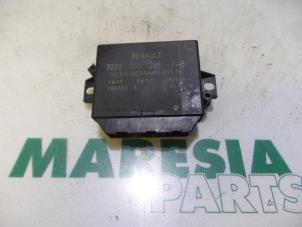 Gebruikte Module PDC Renault Vel Satis (BJ) 2.0 16V Turbo Prijs € 50,00 Margeregeling aangeboden door Maresia Parts