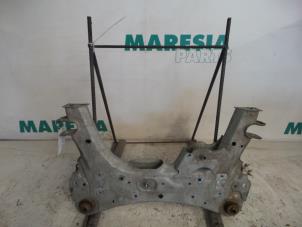 Gebruikte Subframe Renault Kangoo Express (FW) ZE Prijs € 90,75 Inclusief btw aangeboden door Maresia Parts