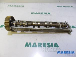 Gebruikte Nokkenas Citroen Xsara Picasso (CH) 1.8 16V Prijs € 50,00 Margeregeling aangeboden door Maresia Parts