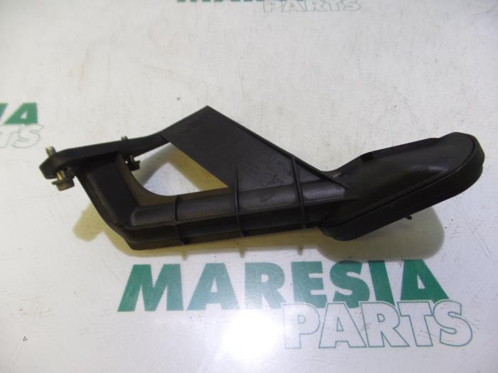 Gebruikte Oliepomp Citroen Xsara Picasso (CH) 1.8 16V Prijs € 25,00 Margeregeling aangeboden door Maresia Parts