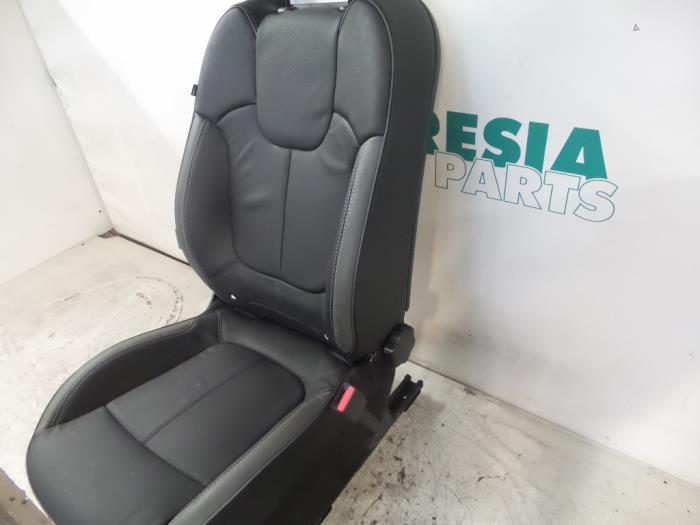 Renault Captur - Stoel rechts