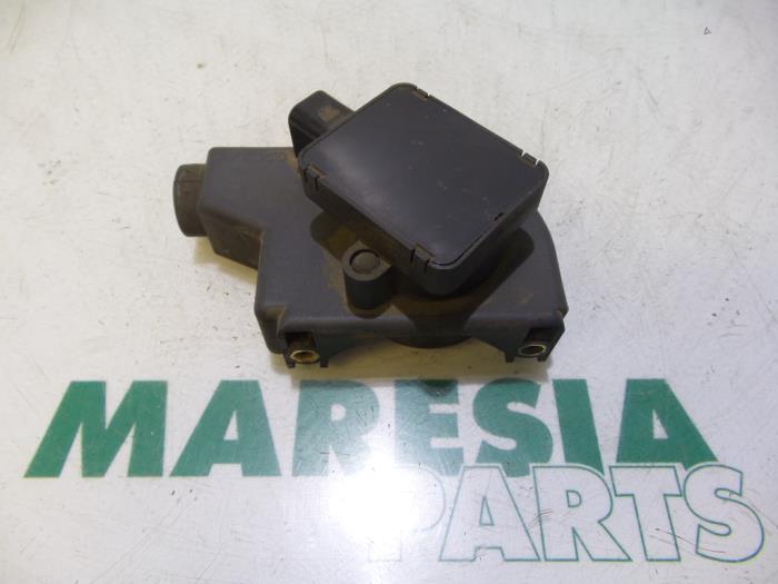 Gebruikte Sensor Gaspedaalpositie Citroen C8 (EA/EB) 2.0 HDi 16V Prijs € 35,00 Margeregeling aangeboden door Maresia Parts