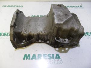 Gebruikte Carterpan Renault Clio II (BB/CB) 1.4 Prijs € 50,00 Margeregeling aangeboden door Maresia Parts