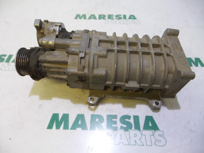 Gebruikte G-lader Diversen Diversen Prijs € 105,00 Margeregeling aangeboden door Maresia Parts