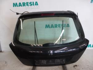 Gebruikte Achterklep Peugeot 207/207+ (WA/WC/WM) 1.6 HDi 16V Prijs € 105,00 Margeregeling aangeboden door Maresia Parts