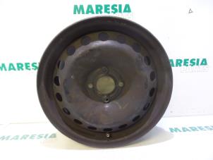 Gebruikte Velg Renault Scénic II (JM) 1.6 16V Prijs € 20,00 Margeregeling aangeboden door Maresia Parts