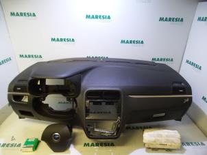 Gebruikte Module + Airbag Set Fiat Grande Punto (199) 1.3 JTD Multijet 16V VGT Prijs € 315,00 Margeregeling aangeboden door Maresia Parts